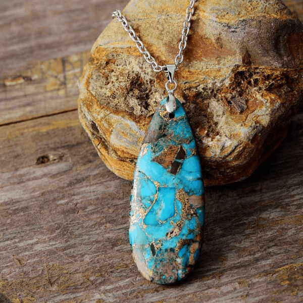 Collana di pietre turchesi curative
