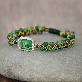 Green Rectangular Stone Pendant Beaded Bracelet